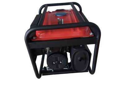 Монофазен четиритактов Генератор 3.5 kw. Bullmax. 7.5 к.с. Меден ротор.