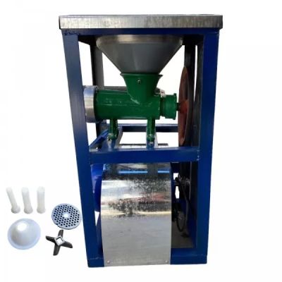 Месомелачка чугунена румънска №32 с електромотор и метална фуния + плот