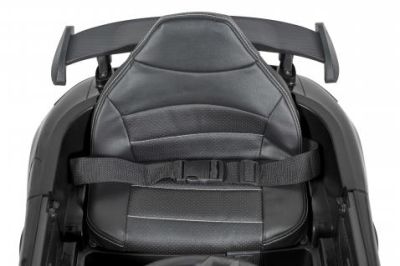 Акумулаторна кола Mercedes AMG GTR черен 011