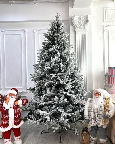 Изкуствена Коледна Елха с 2D и 3D клони, Поръсена със сняг - 150 см