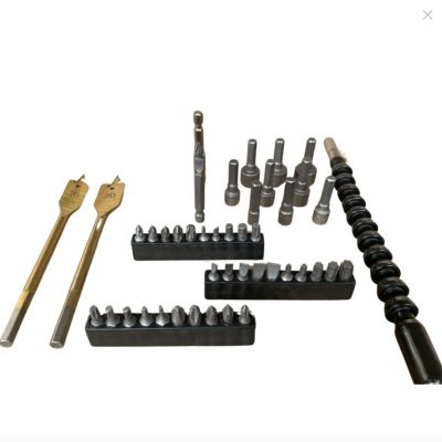 3В1 Немски Безчеткови Резачка с автоматично омасляване, Ножица и Ударен Винтоверт + две батерии и 50 части в куфар