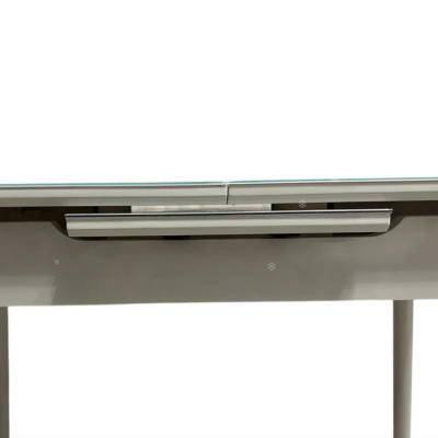 Трапезна разтегателна маса Лорета със закалено стъкло