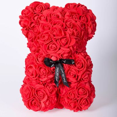 Червено мече от рози