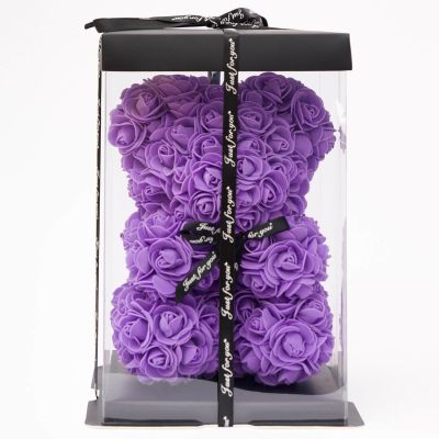 Лилаво мече от рози